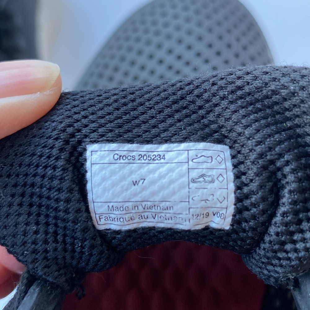 CROCS LiteRide Pacer Lace Up Sneaker in Black - Picture 9 of 9